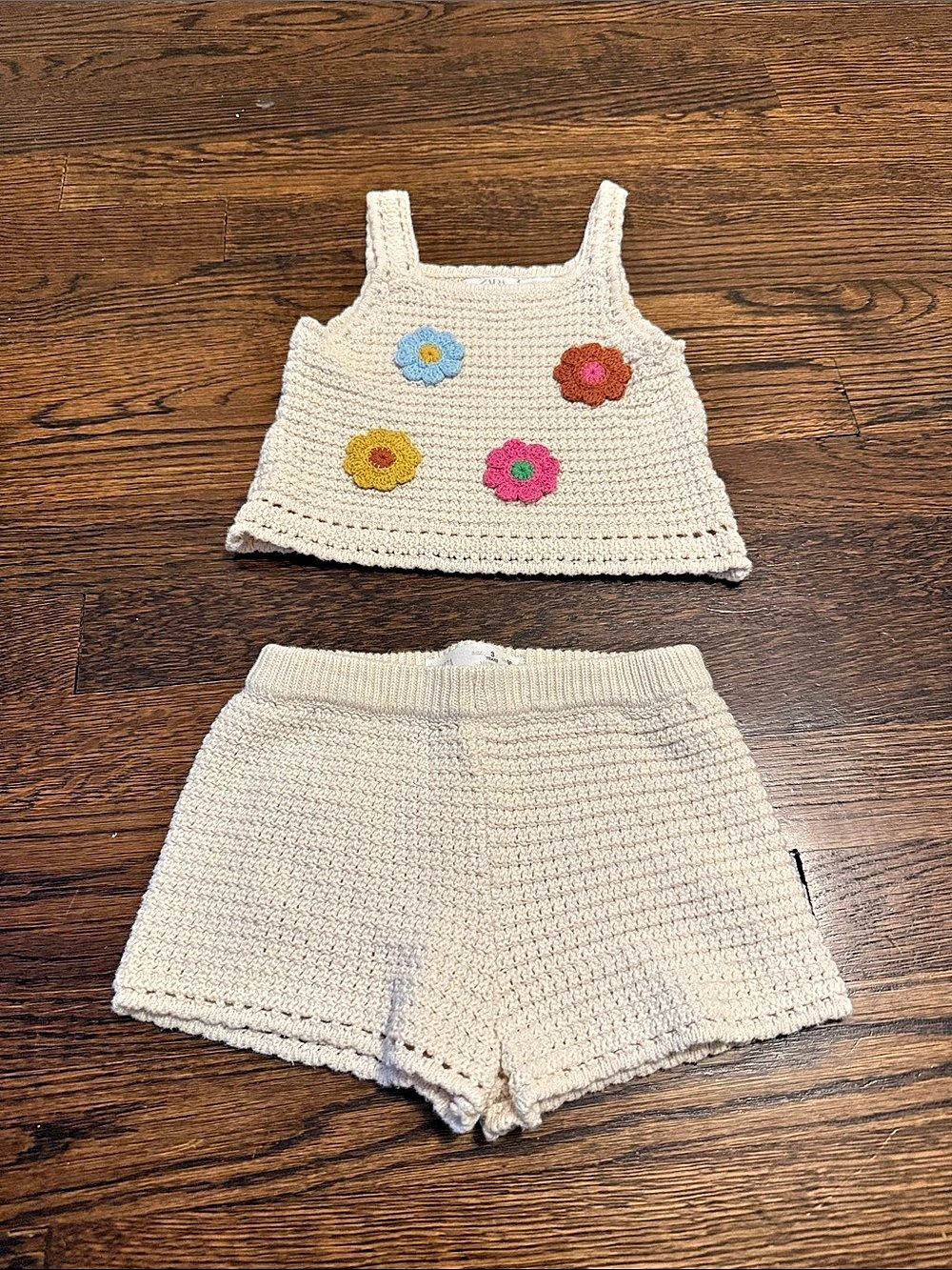 ZARA Crochet Flower Knit Top and Shorts Set Girls' Size 3